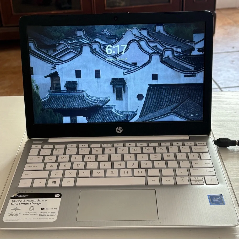 HP Stream Diamond White 11.6inch